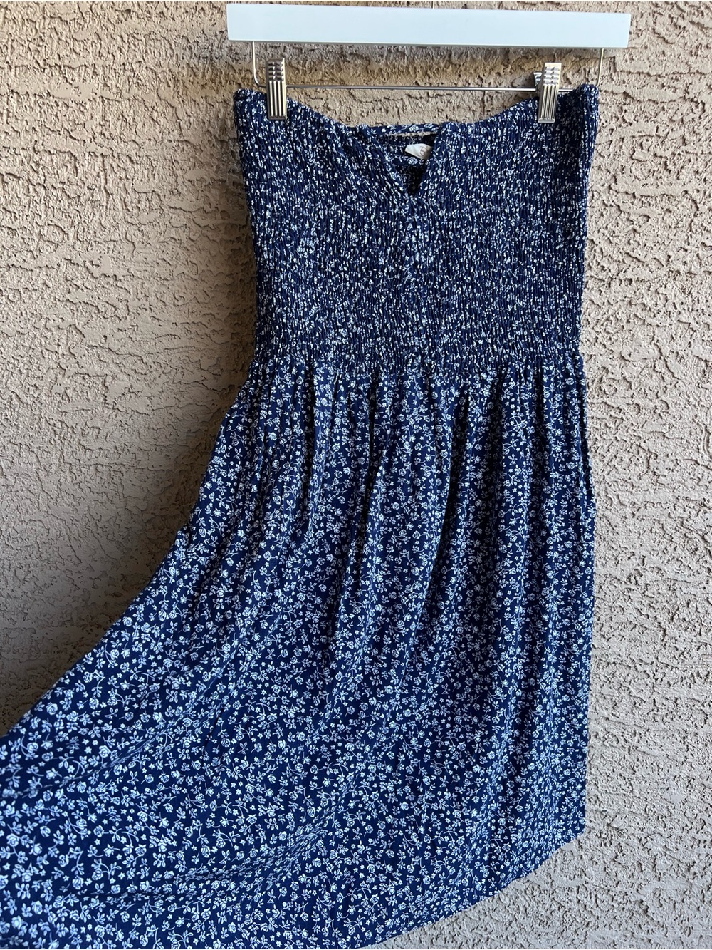 Blush J Navy Ditsy Floral Smocked Strapless Midi Dress Size L